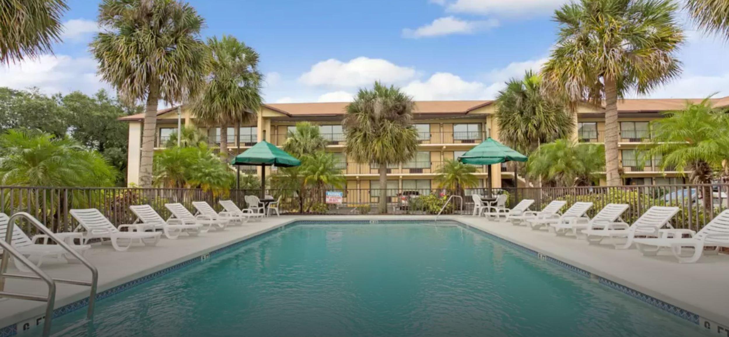 Home 1 Suites Extended Stay - Kissimmee Exterior photo